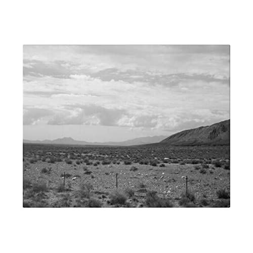 Черно-бели облаци Над Скалистия пейзаж Аризона 11x14 Матиран Платно, Натянутый в рамка, Готов да бъде обесен на Оригиналната фотография